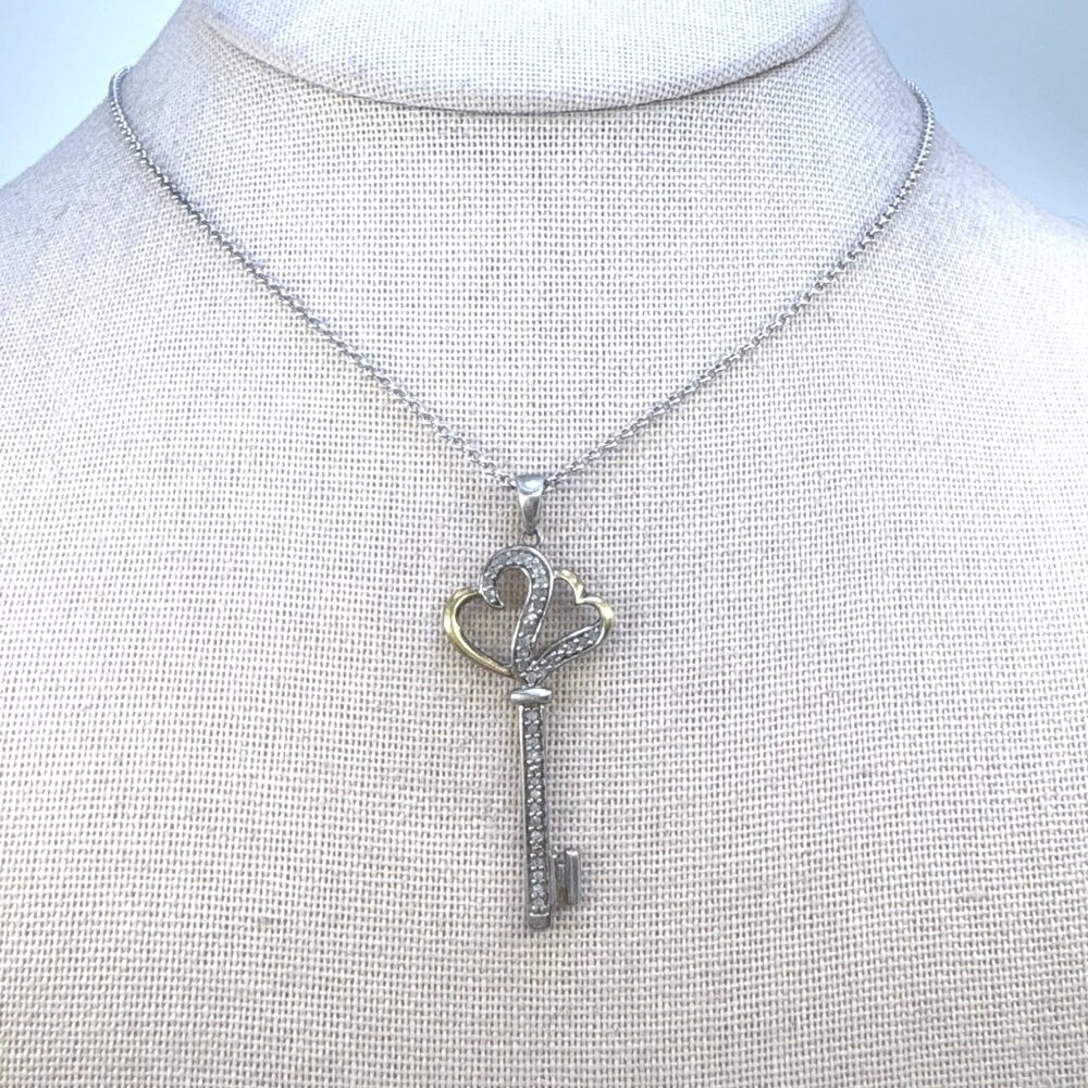 VTG Skeleton Key Double Heart Diamond Pendant Sterling Silver Gold 18" Chain